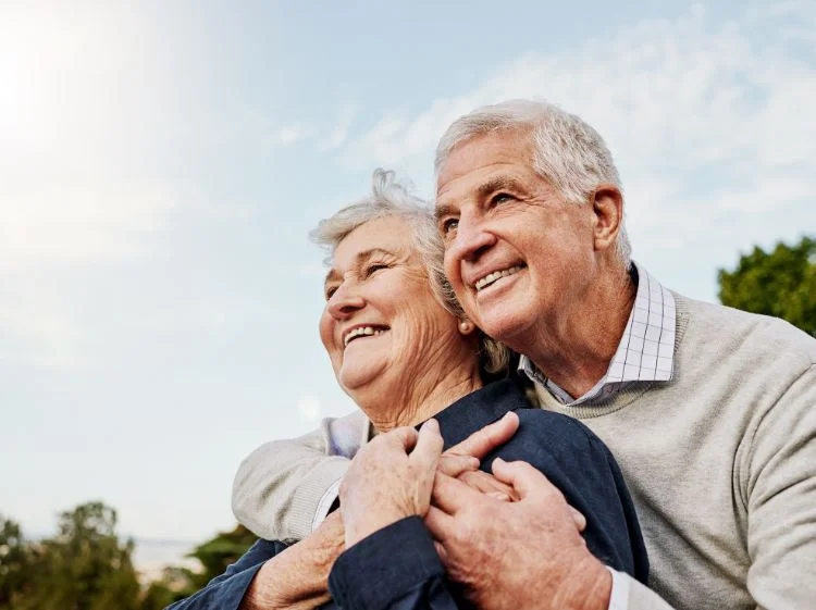 happy_old_couple