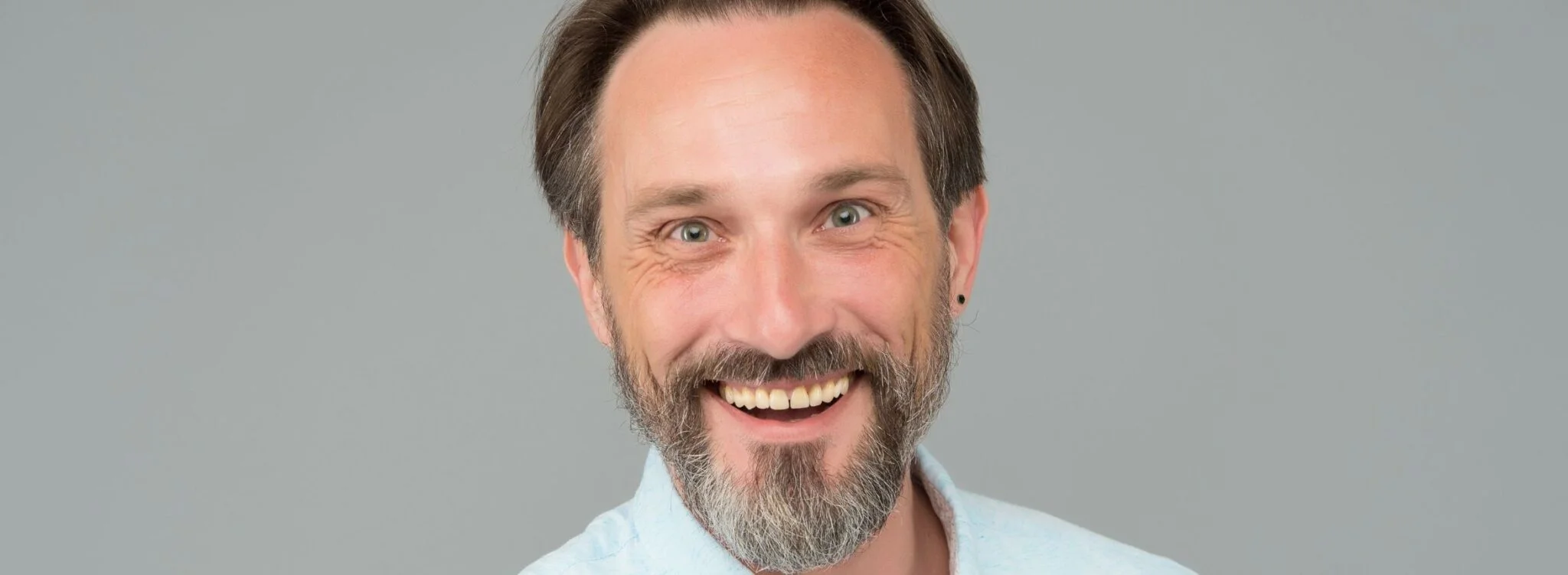 smiling_man