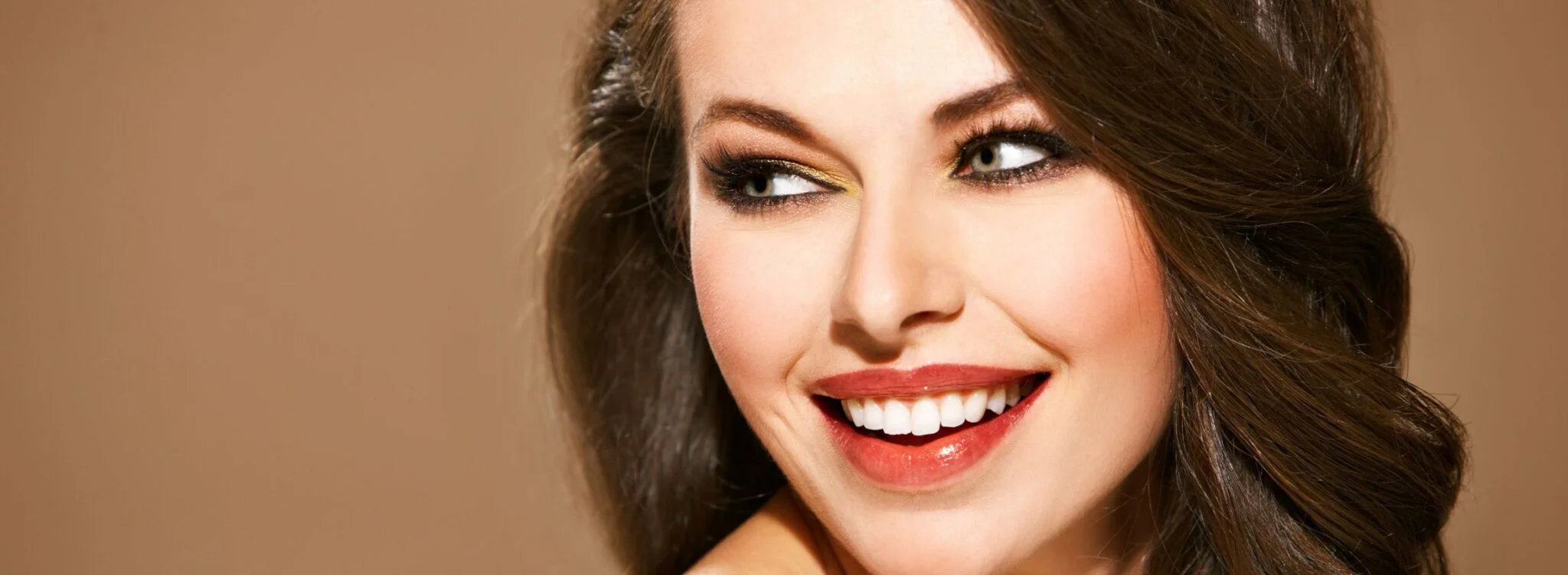 smiling_lady
